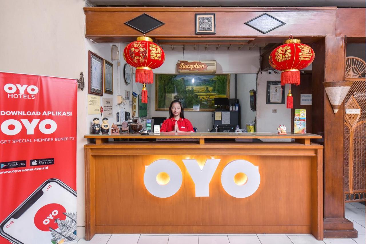 Oyo 348 Hotel Dieng Permai Джокьякарта Экстерьер фото