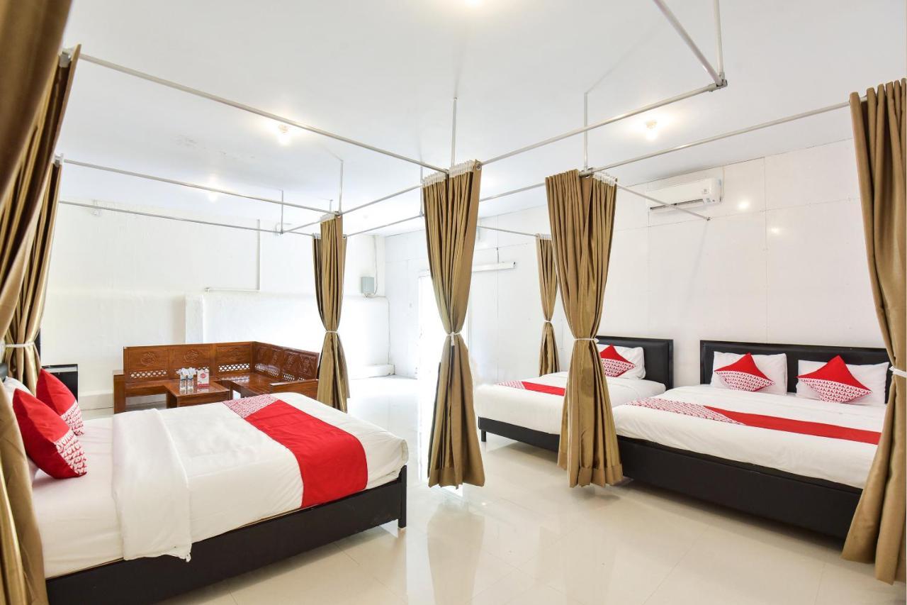 Oyo 348 Hotel Dieng Permai Джокьякарта Экстерьер фото